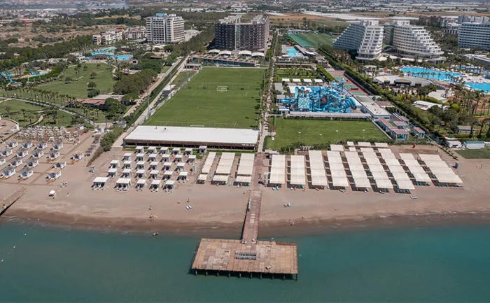 Nirvana Cosmopolitan