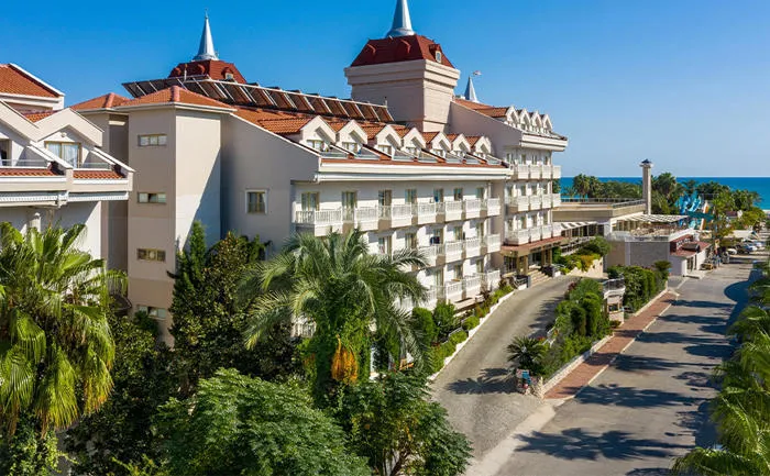 Aydinbey Famous Resort
