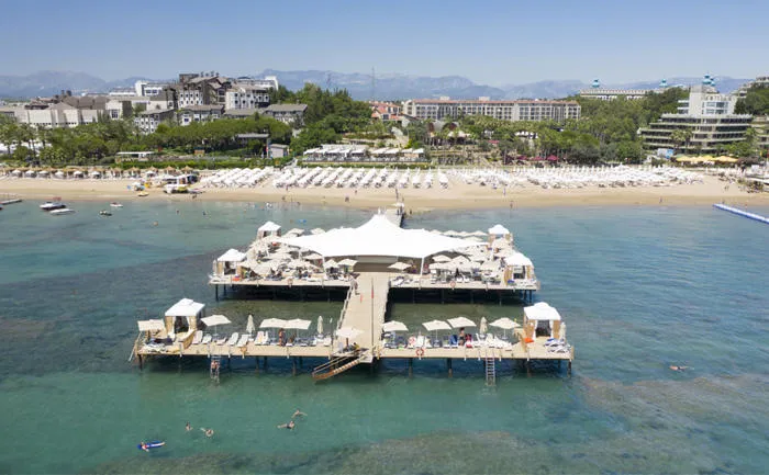 The Sense De Luxe Hotel