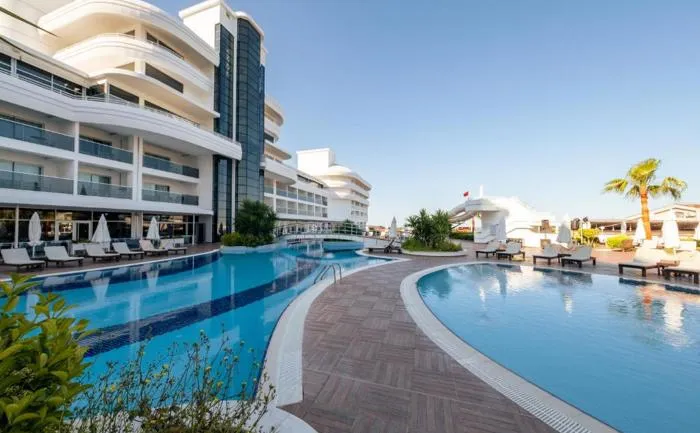 Laguna Beach Alya Resort & Spa